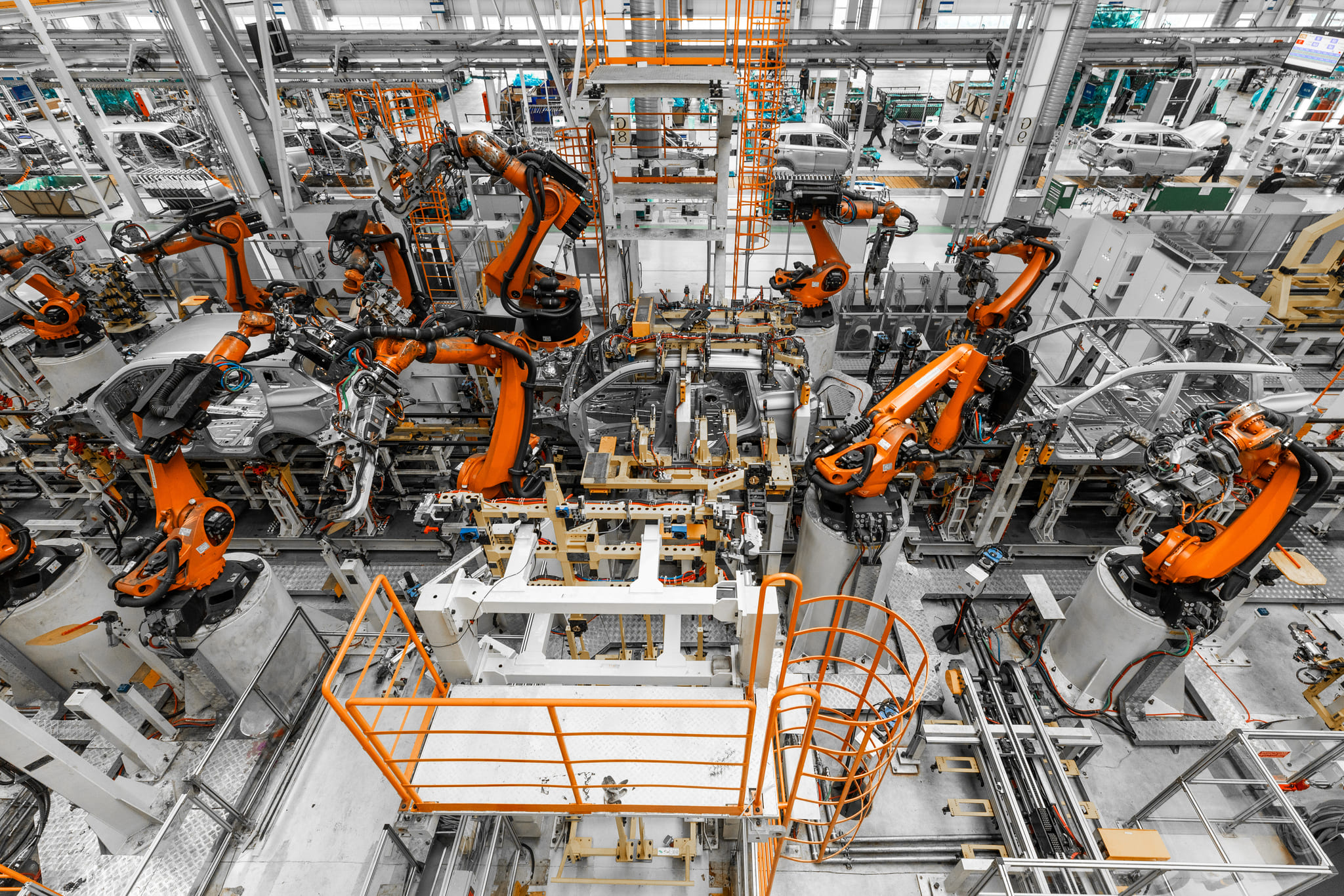 Células robotizadas e integração industrial